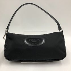 □□ PRADA プラダ アクセサリーポーチ ブラック Bランク