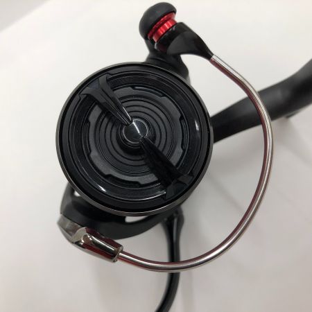  DAIWA ダイワ スピニングリール　18タトゥーラLT2500S 060073