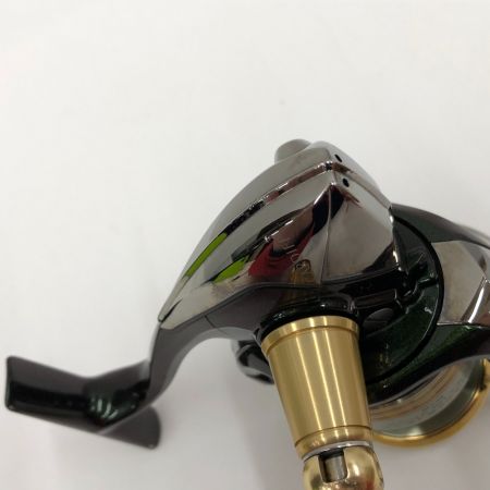  SHIMANO シマノ スピニングリール　CARDIFF C3000HG 02323