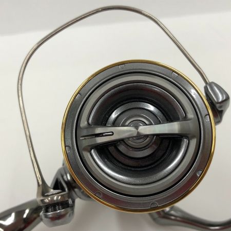 SHIMANO シマノ スピニングリール　18ステラ　4000 4000