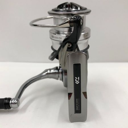  DAIWA ダイワ スピニングリール　18イグジストLT3000-CH LT3000-CH