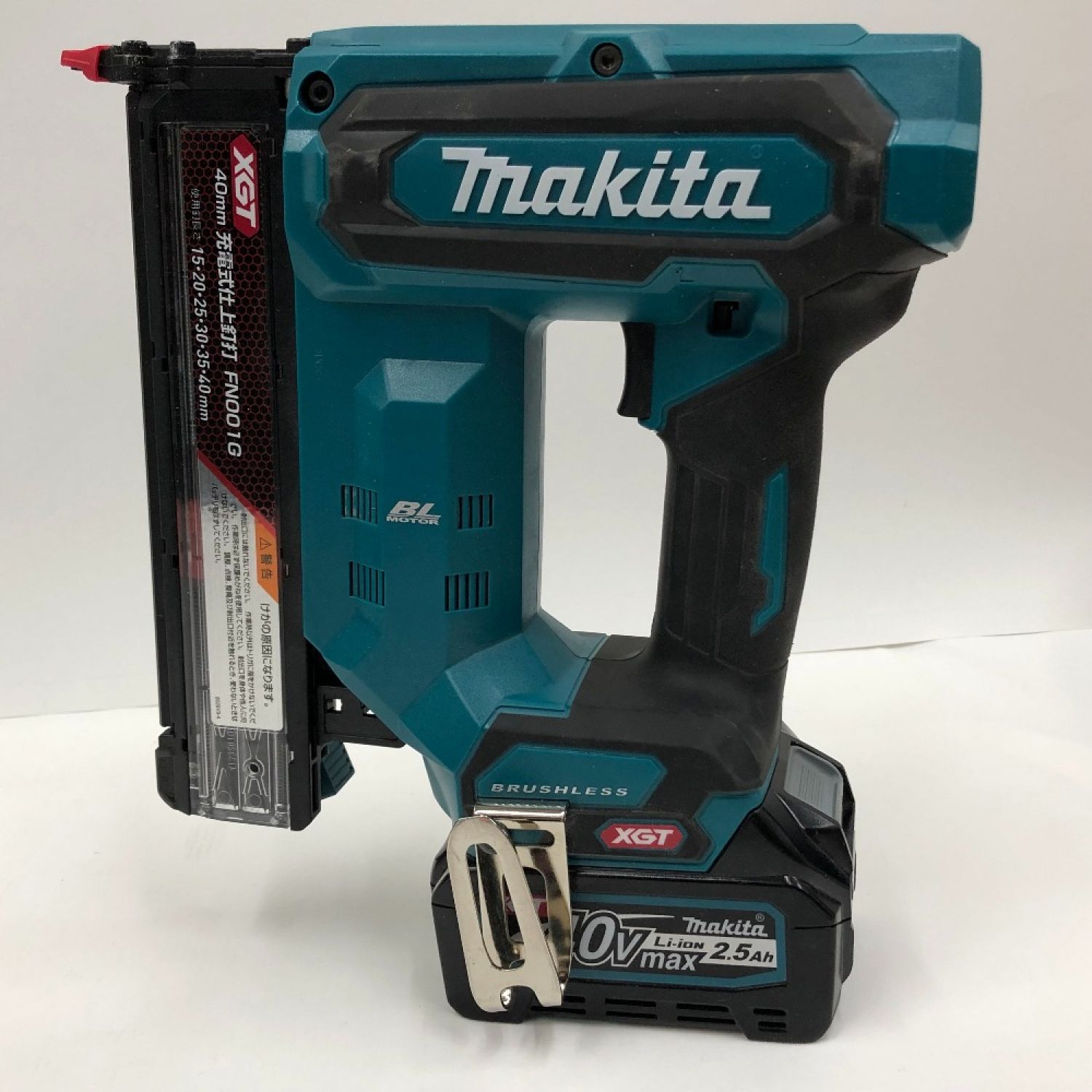 中古】 MAKITA マキタ 40V 充電式仕上釘打 【仕上釘/40mm】 FN001GZK B