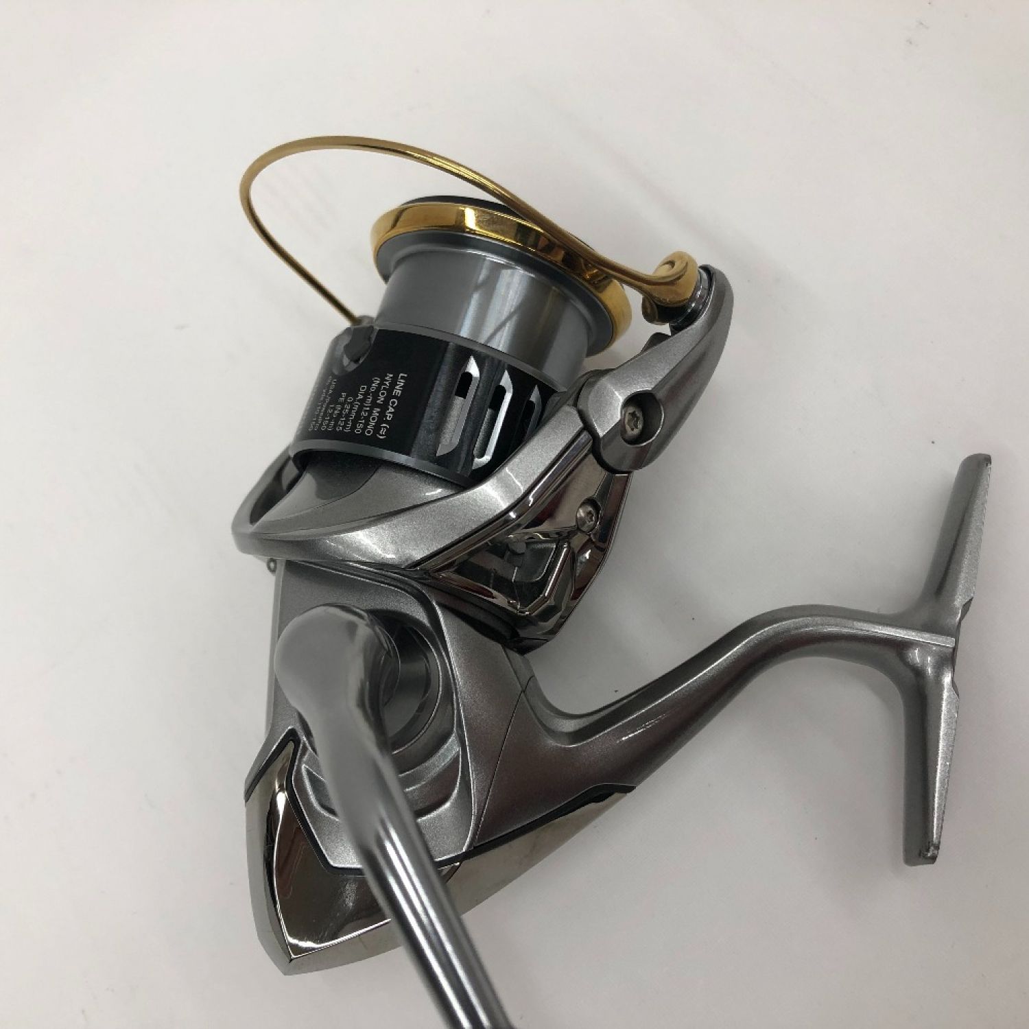 中古】 SHIMANO シマノ スピニングリール 15 ツインパワー 3000HGM