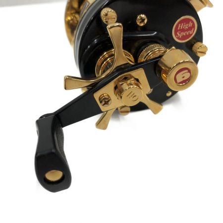  ABU ベイトリール　アンバサダー6501 100周年記念モデル