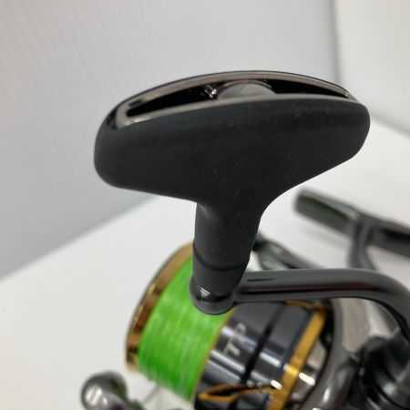  SHIMANO シマノ スピニングリール　20 ツインパワー C3000XG 04142