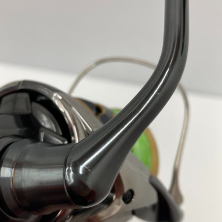  SHIMANO シマノ スピニングリール　20 ツインパワー C3000XG 04142