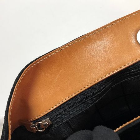  CELINE セリーヌ ショルダーバッグ　マカダム　スエード ブラック