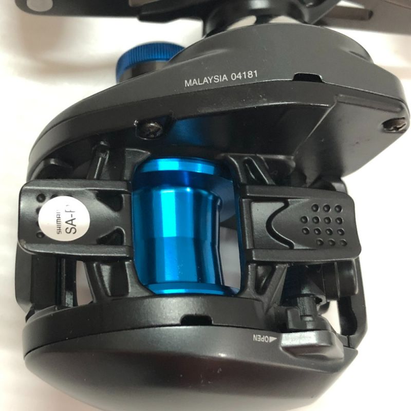 中古】 SHIMANO シマノ 釣り用品 ベイトリール 20 SLX DC 70XG