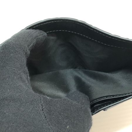  GUCCI グッチ 2つ折り財布　シグネチャー  473922 ブラック