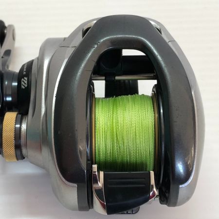  SHIMANO シマノ ベイトリール　13METANIUM XG左 03049