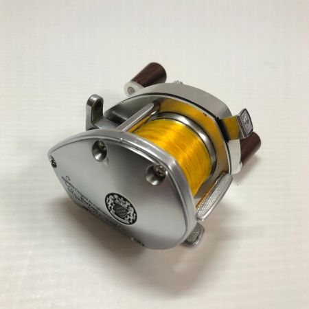  SHIMANO シマノ 釣り用品 両軸リール 　 bantam100 