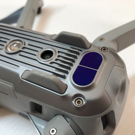  DJI ドローン　 MAVIC AIR2