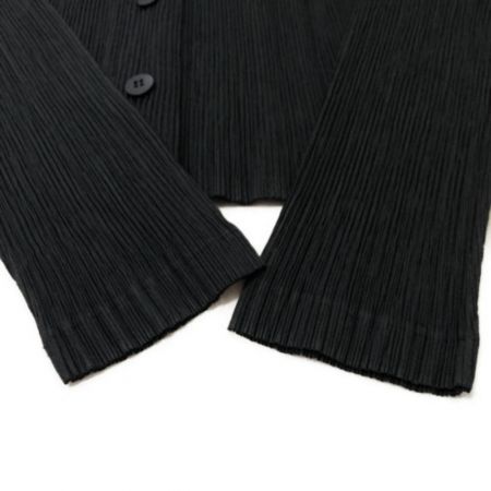  ISSEY MIYAKE イッセイミヤケ レディースプリーツカーディガン SIZE M IM82-FD907 ブラック