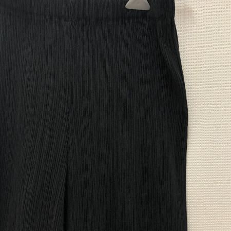  ISSEY MIYAKE イッセイミヤケ レディースプリーツパンツ  SIZE S IM82-FF905 ブラック