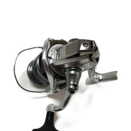 SHIMANO シマノ 釣りスピニングリール　16ストラディック C3000HGM 03778