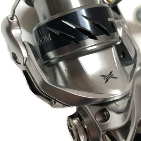 SHIMANO シマノ 釣りスピニングリール　16ストラディック C3000HGM 03778