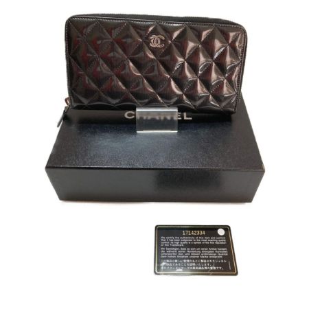  CHANEL シャネル マトラッセ ラウンドファスナー　パテントレザー A50097 ブラック