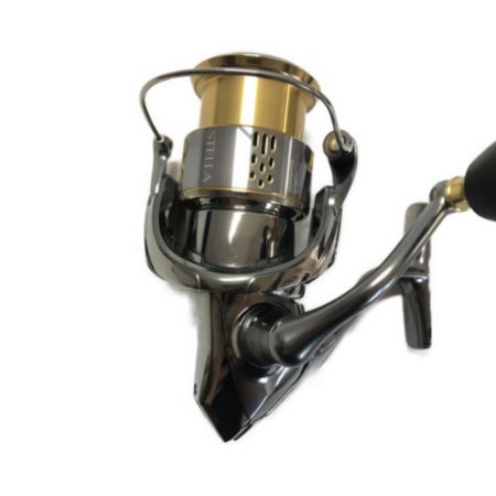  SHIMANO シマノ 釣りスピニングリール 18 ステラ C3000 03803