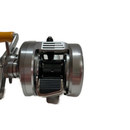  SHIMANO シマノ 20 カルカッタ コンクエスト DC 101HG 04086