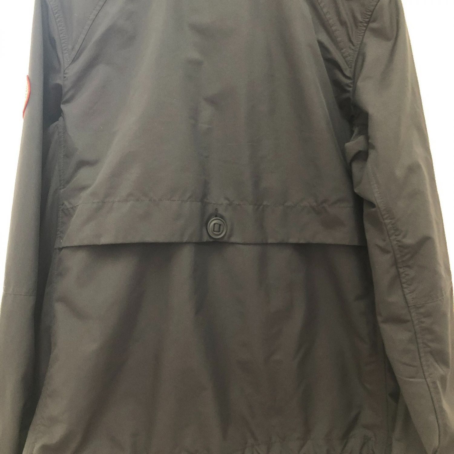 中古】 CANADA GOOSE カナダグース レディースジャケット サイズM