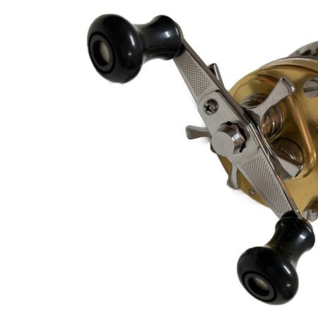  Abu Garcia アブガルシア アンバサダー 5501CS ロケット シャンパン 5501CS rocket