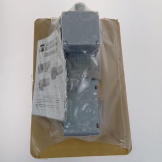 GTR 防水・屋外ギアモータ F3SW-20-7.5-T020E GTR 防水・屋外ギアモータ F3SW-20-7.5-T020E - 中古工具・電動工具