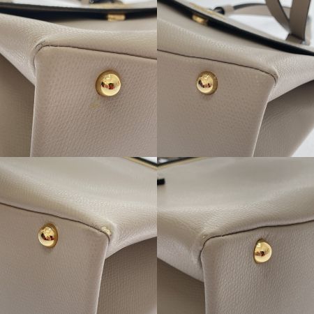  Samantha Thavasa サマンサタバサ ベージュ