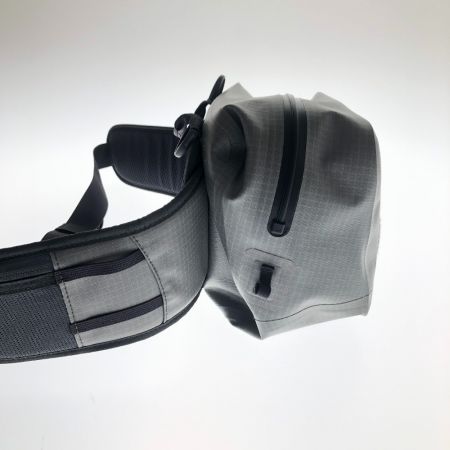  SIMMS 釣り用品 ウエストバック
