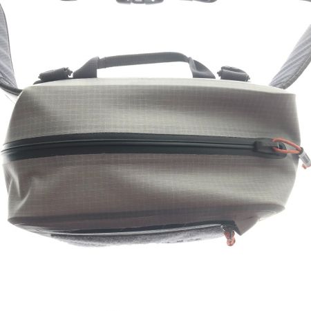  SIMMS 釣り用品 ウエストバック