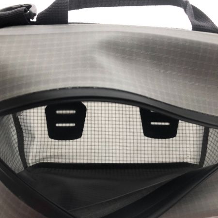  SIMMS 釣り用品 ウエストバック