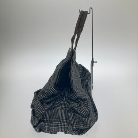  ARISTOLASIA ハンドバッグ ブラック×ホワイト×ブラウン