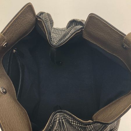  ARISTOLASIA ハンドバッグ ブラック×ホワイト×ブラウン