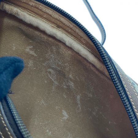  GUCCI グッチ ショルダーバッグ　