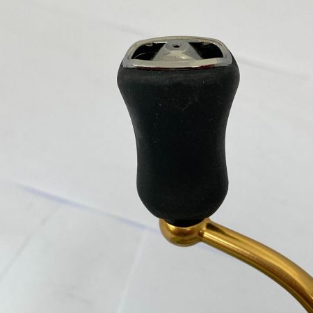  DAIWA ダイワ 21 フリームス FC LT2000S-XH 041457 本体のみ