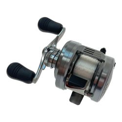 □□ SHIMANO シマノ 19 カルカッタ コンクエスト DC 201 左 DC201 Aランク