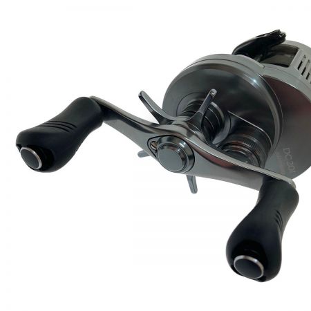  SHIMANO シマノ 19 カルカッタ コンクエスト DC 201 左 DC201