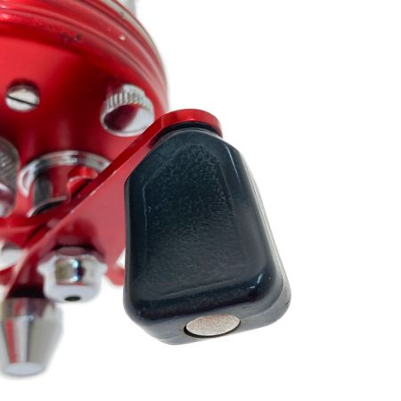  ABU ベイトリール　アンバサダーNo.5000 赤