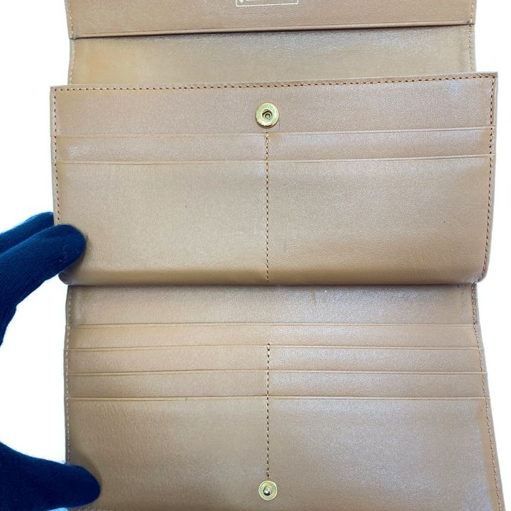 MCM エムシーエム 三つ折り長財布 コニャック ヴィセトス PVC