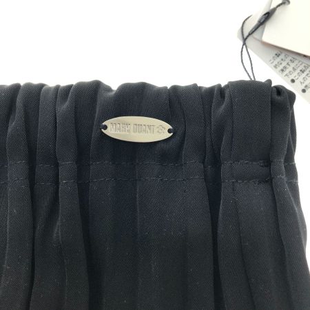  MARY QUANT マリークワント プリーツスカート Mサイズ 221-204402-010-3 ブラック