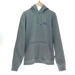 □□ Patagonia パタゴニア パーカー Mサイズ 39611SP21 グレー Bランク