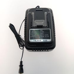 □□ TAJIMA タジマ 18V急速充電器 PT-QC18 Bランク