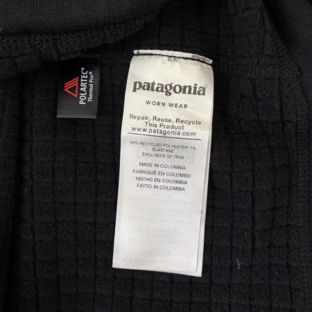  Patagonia パタゴニア メンズ衣料 パーカー R1エアフルジップフーディ   SIZE M 40090 ブラック