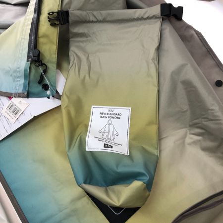  KIU ニュースタンダード レインポンチョ SIZE Free k163-266 オリーブグラデーション