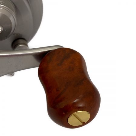  SHIMANO シマノ 10カルカッタコンクエスト 101DC　ハンドルカスタム 101DC