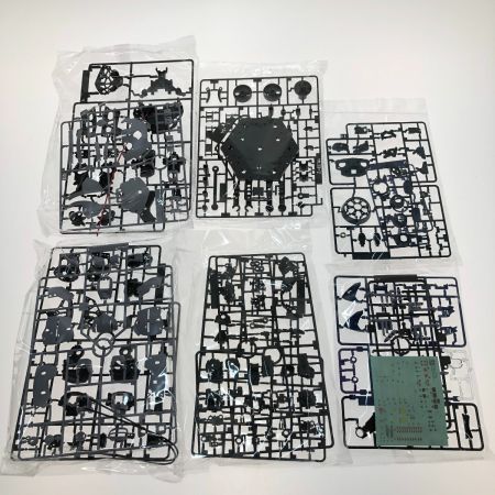  BANDAI バンダイ 機動戦士ガンダム RG 1/144 ジオング