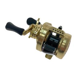 □□ SHIMANO シマノ 15カルカッタコンクエスト101HG LEFT 03438 Bランク