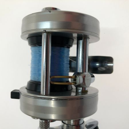  ABU ベイトリール　アンバサダー 2500C IAR