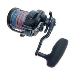 □□ SHIMANO シマノ オシアジガー F カスタム 3000HG 右 040060 Bランク
