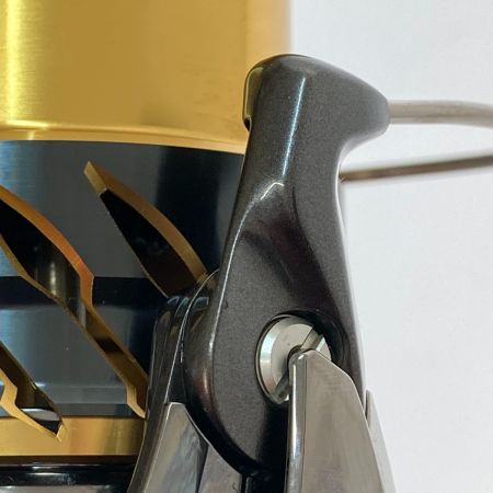  SHIMANO シマノ 20 ツインパワー C3000MHG C3000MHG