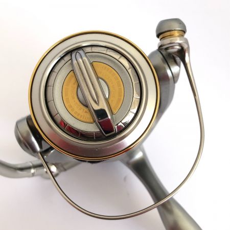  SHIMANO シマノ 09ツインパワーMg C3000 02340 本体のみ